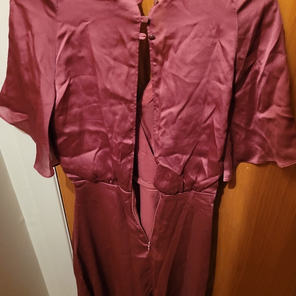 CHÂTEAU DRESS 👗 FOR WOMAN - Picture 2 of 5